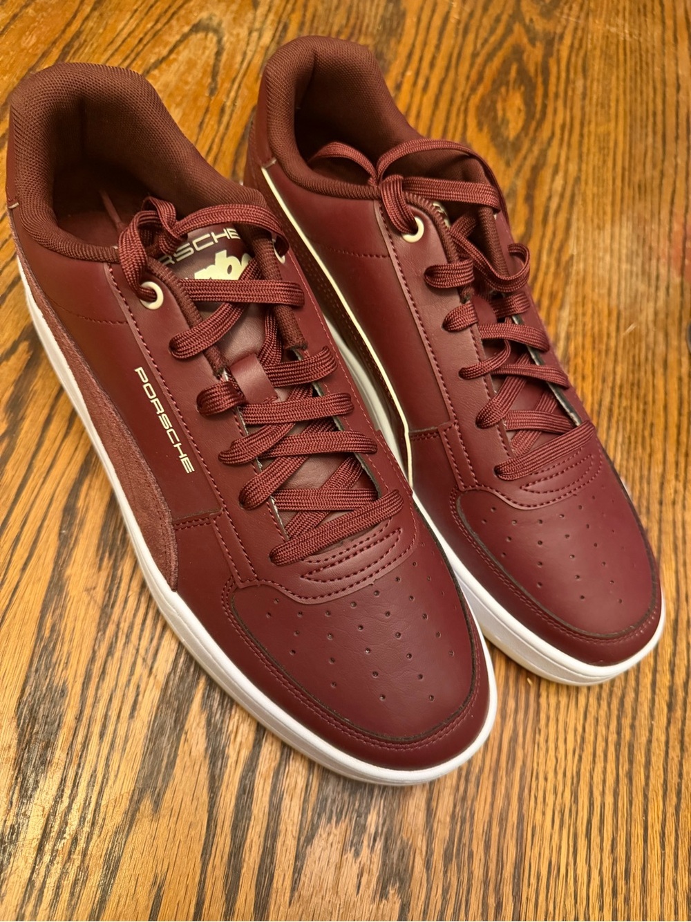 Puma Men’s Burgundy Low-Top Sneakers